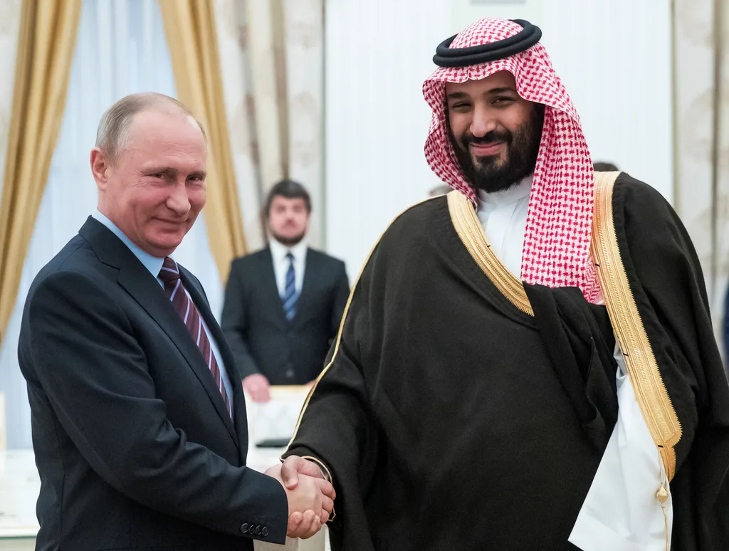 Tổng thống Nga Putin lên kế hoạch thăm UAE, Ả Rập Xê-út trong hoàn cảnh OPEC không còn nhiều lựa chọn?