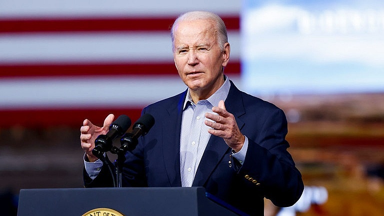 Tổng thống Biden bị cáo buộc làm cạn kiệt nguồn dự trữ dầu thô chiến lược của Mỹ
