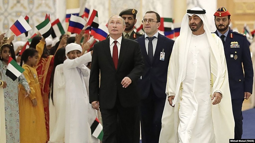 Lễ đón Tổng thống Nga tại UAE.