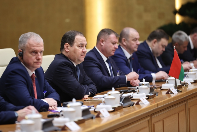 Thủ tướng Chính phủ hội đàm với Thủ tướng Belarus