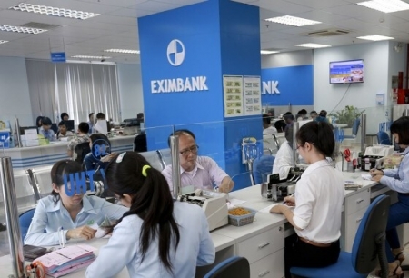 Tin ngân hàng ngày 9/12: Eximbank và Việt Á Bank tiếp tục giảm lãi suất huy động