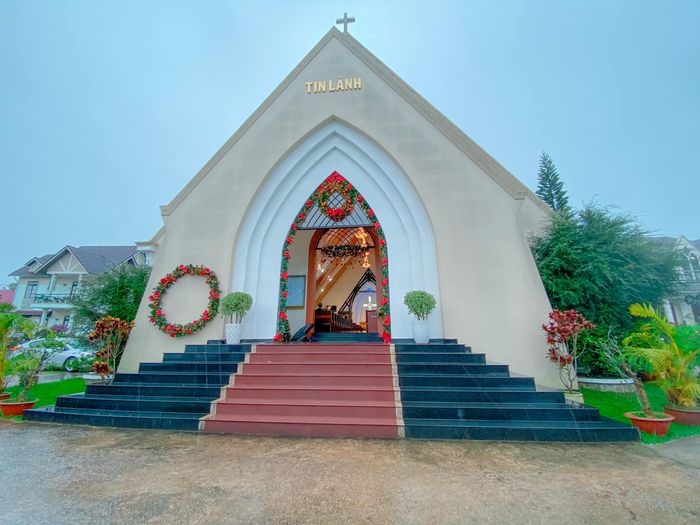 Khám phá những nhà thờ đẹp ở Lâm Đồng