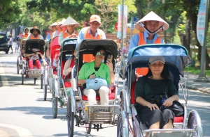 Thừa Thiên Huế: Phát triển city tour có bản sắc riêng