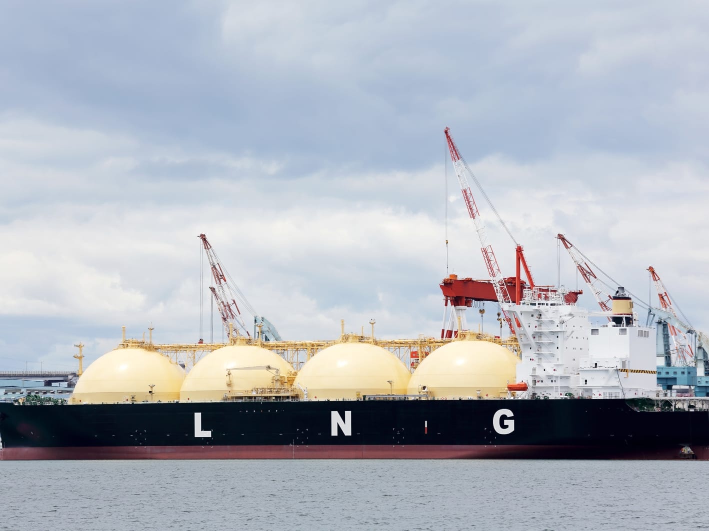 Ngành công nghiệp LNG lọt vào tầm ngắm của giới hoạt động môi trường