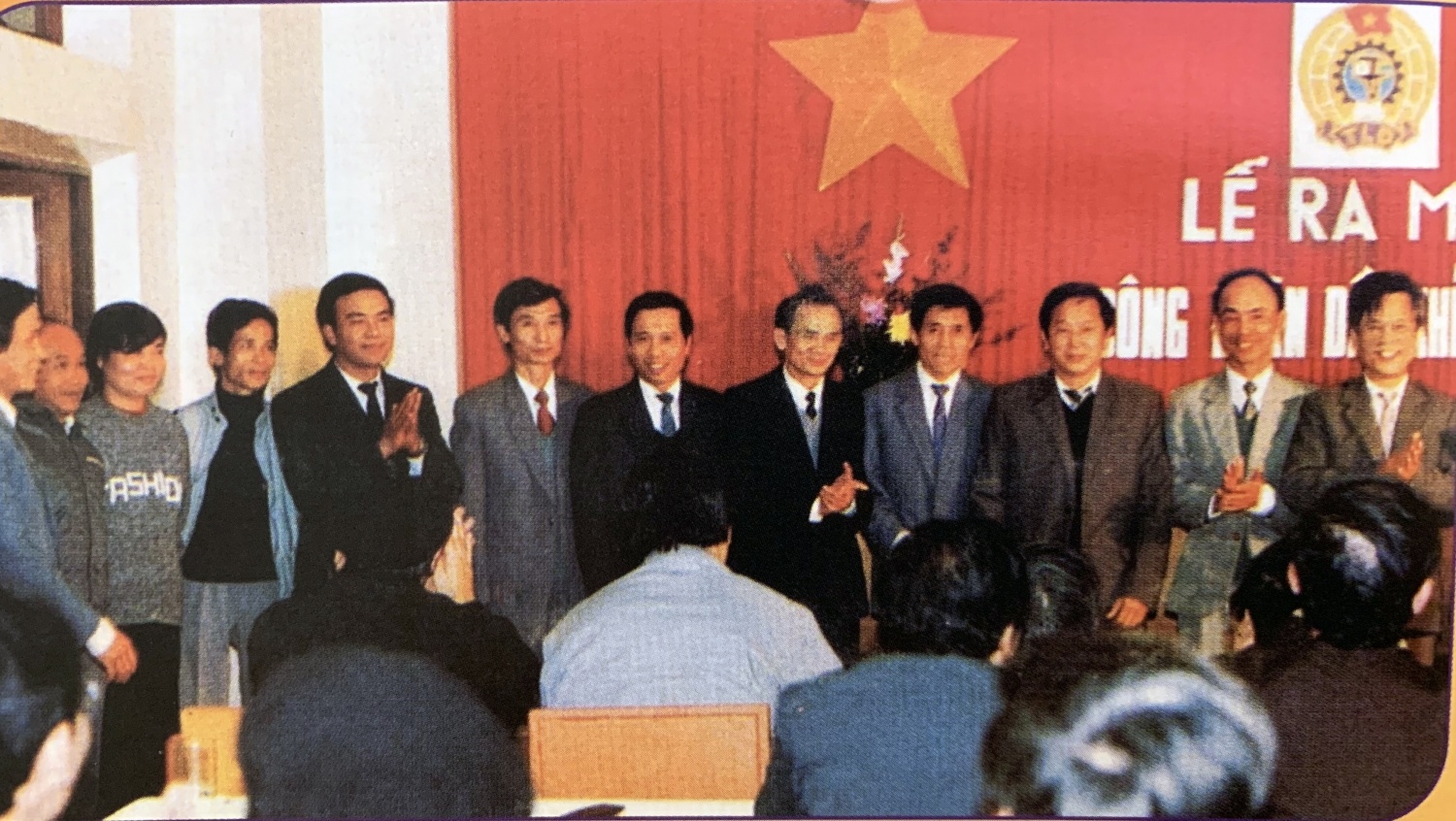 Ban Chấp hành lâm thời CĐ DKVN tại Lễ ra mắt (ngày 16/12/1991).