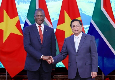 Thủ tướng Phạm Minh Chính tiếp Phó Tổng thống Nam Phi Paul Mashatile