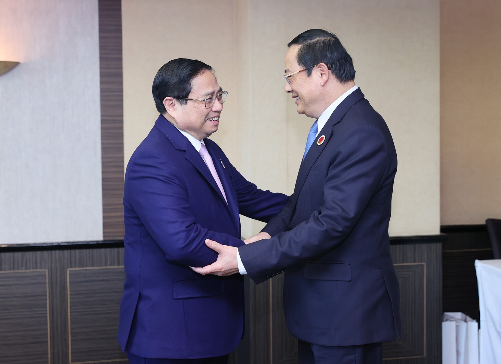 Thủ tướng Phạm Minh Chính gặp Thủ tướng Lào và Campuchia tại Nhật Bản