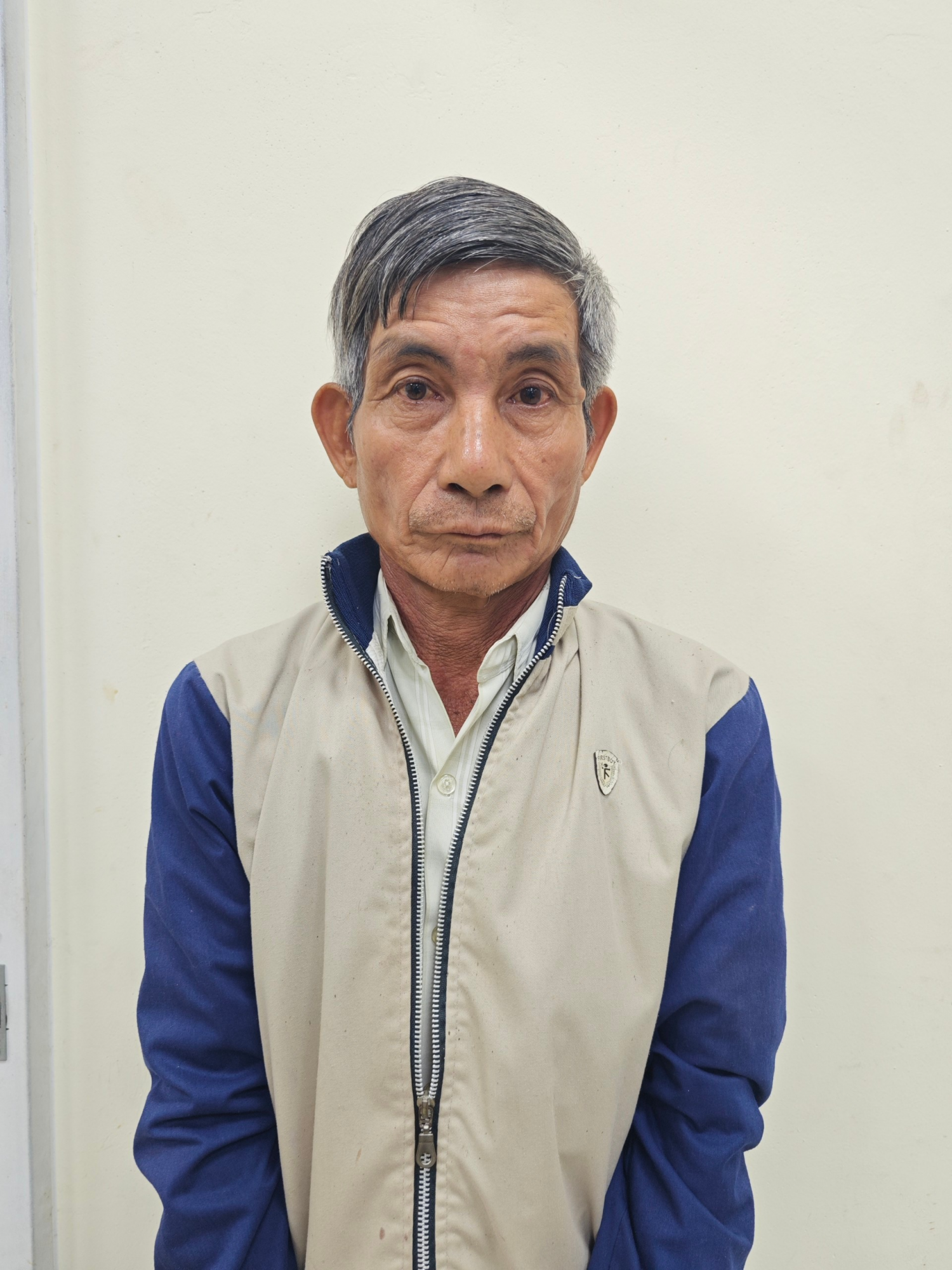 Hà Nội: Công an quận Bắc Từ Liêm bắt đối tượng truy nã đặc biệt sau 32 năm lẩn trốn