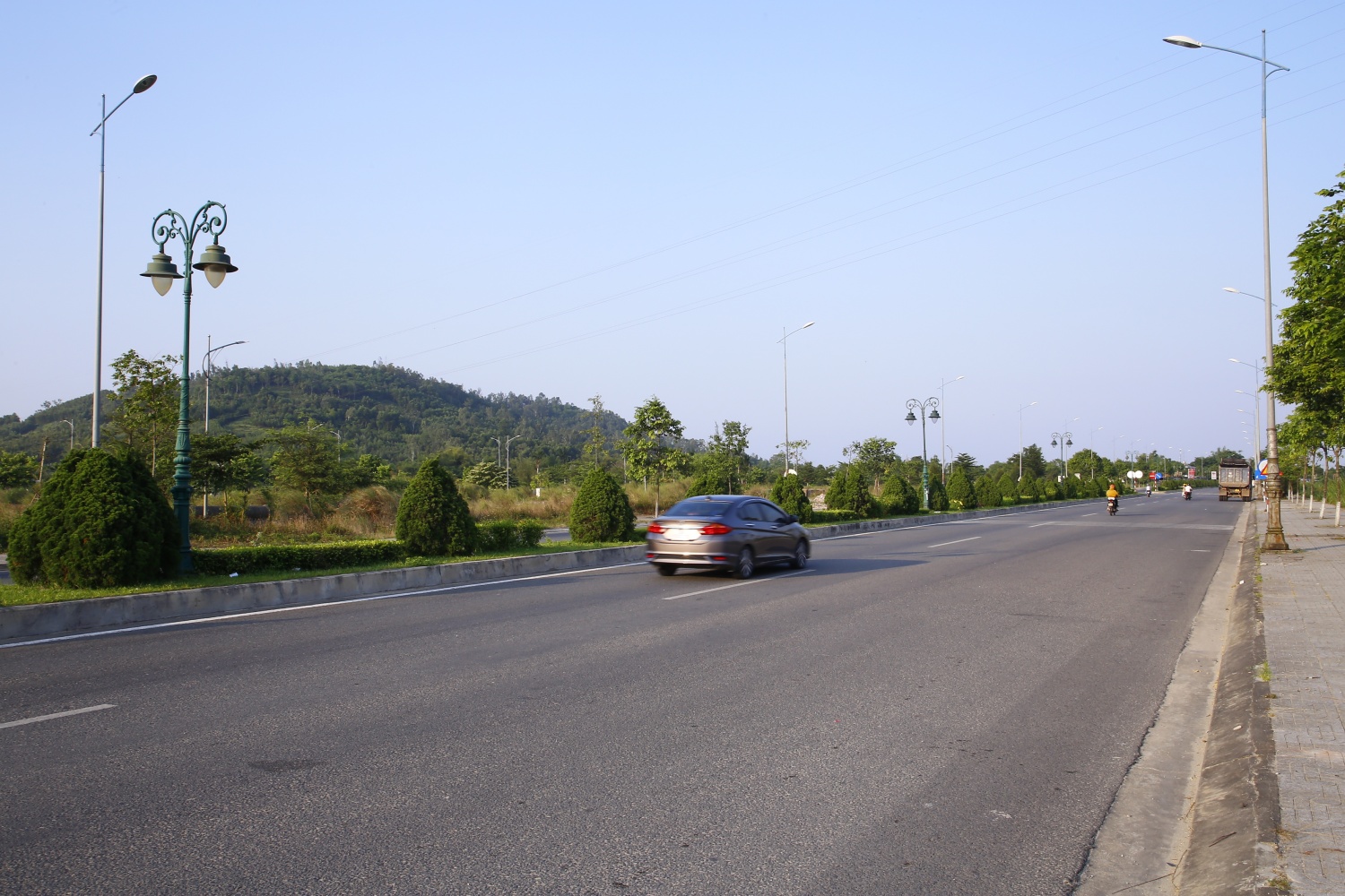 Quảng Ngãi: Dừng lưu thông trên tuyến đường Hoàng Sa để phục vụ sự kiện đặc biệt của tỉnh