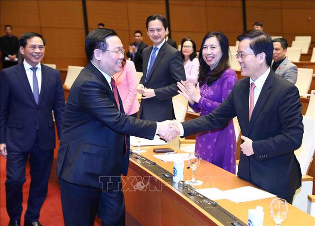 Chủ tịch Quốc hội gặp mặt Đại sứ, Trưởng Cơ quan đại diện Việt Nam ở nước ngoài