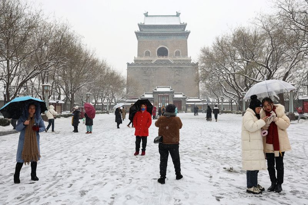 Bắc Kinh hứng chịu đợt lạnh dài chưa từng có hơn 70 năm - 1