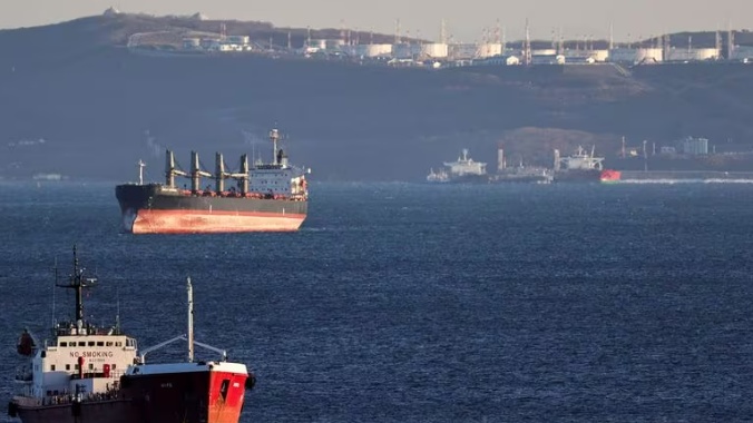 Nga thông báo kế hoạch cắt giảm xuất khẩu dầu bằng đường biển trong tháng 1