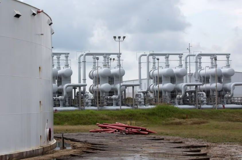 Mỹ hoàn tất hợp đồng mua 3 triệu thùng dầu cho SPR