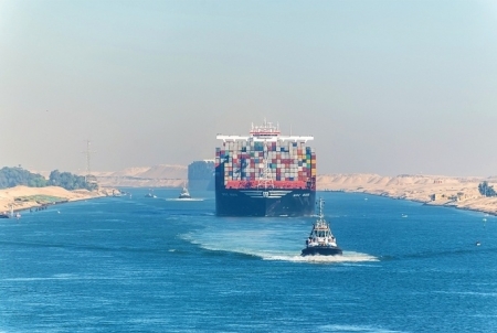 Tin Thị trường: Các gã khổng lồ vận tải khôi phục hoạt động đi qua kênh đào Suez