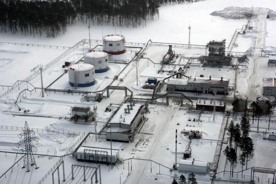 Nga nhẹ nhàng vượt qua các lệnh trừng phạt dầu mỏ của phương Tây trước khi bước sang năm 2024