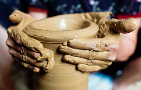 Triển lãm gốm Hương Canh: Bảo tồn truyền thống bằng nghệ thuật hiện đại