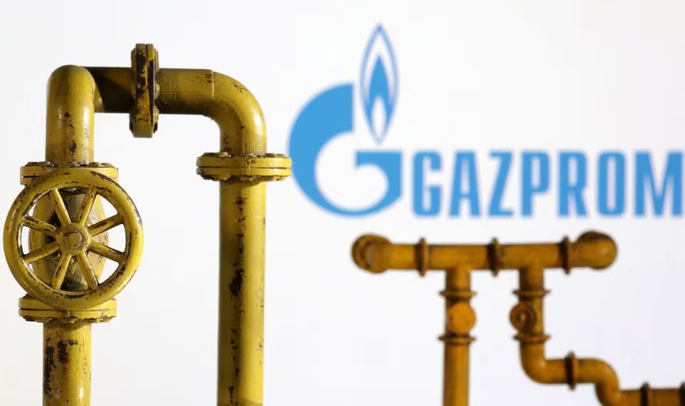 Gazprom đóng cửa hàng chục giếng khí đốt do lũ lụt