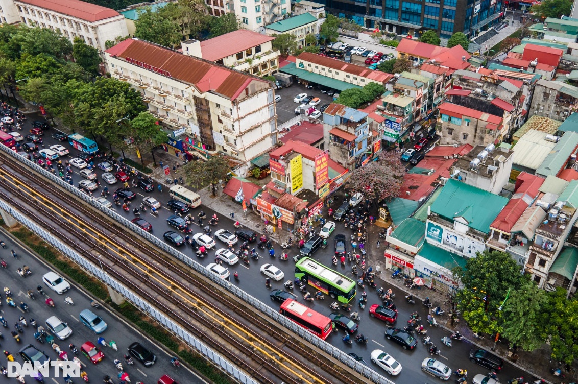 Hiện trạng đường Nguyễn Tuân dự kiến mở rộng lên 21m để giảm ùn tắc