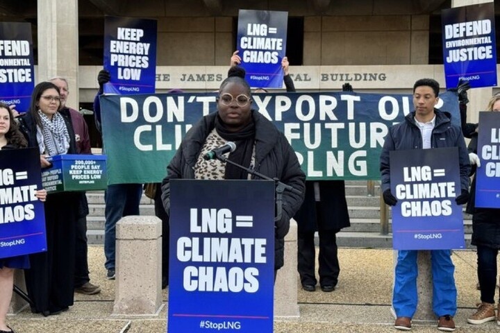 Sự tăng trưởng mạnh mẽ của LNG tại Mỹ làm các nhà hoạt động khí hậu “nóng mặt”