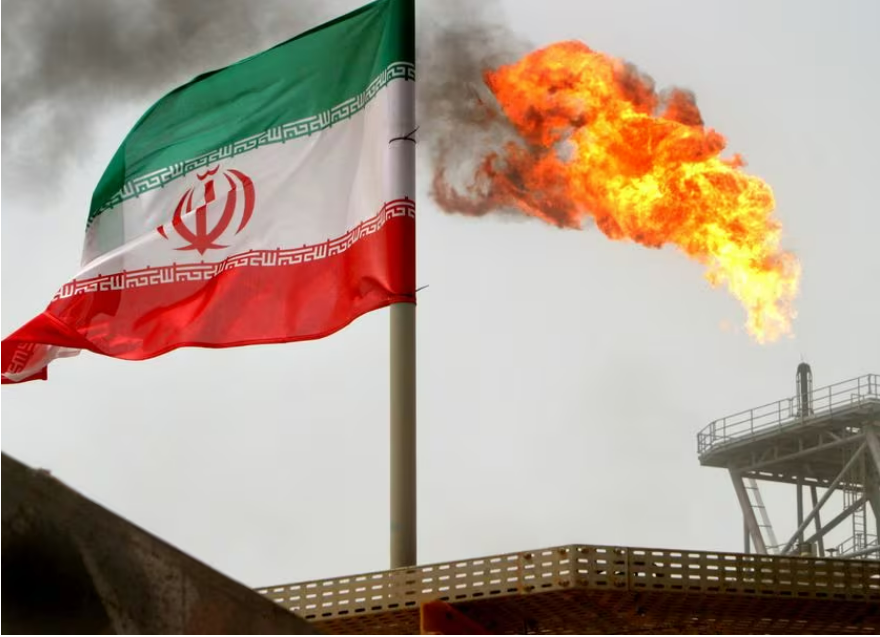 Giao dịch dầu mỏ giữa Iran và Trung Quốc bị đình trệ khi Tehran yêu cầu giá cao hơn