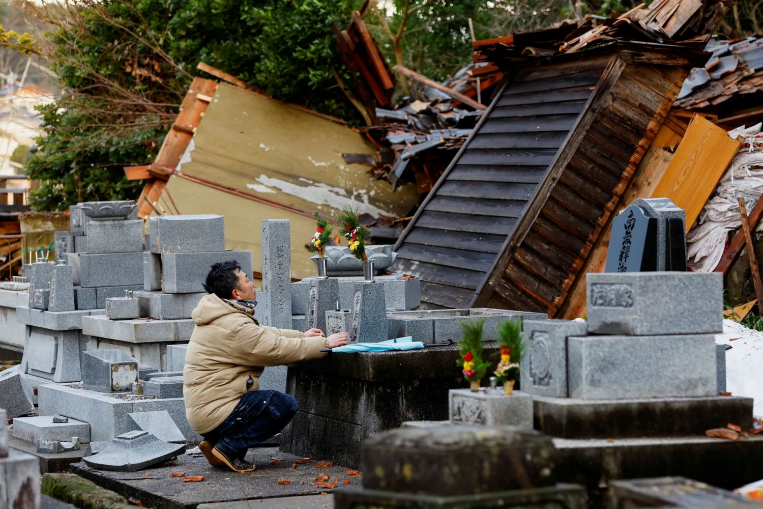 Số người chết vì động đất ở Nhật Bản vượt quá con số 150, hàng trăm người vẫn mất tích