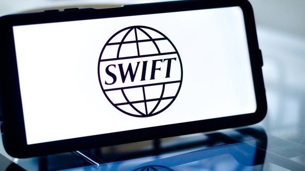Nga và Iran không cần SWIFT