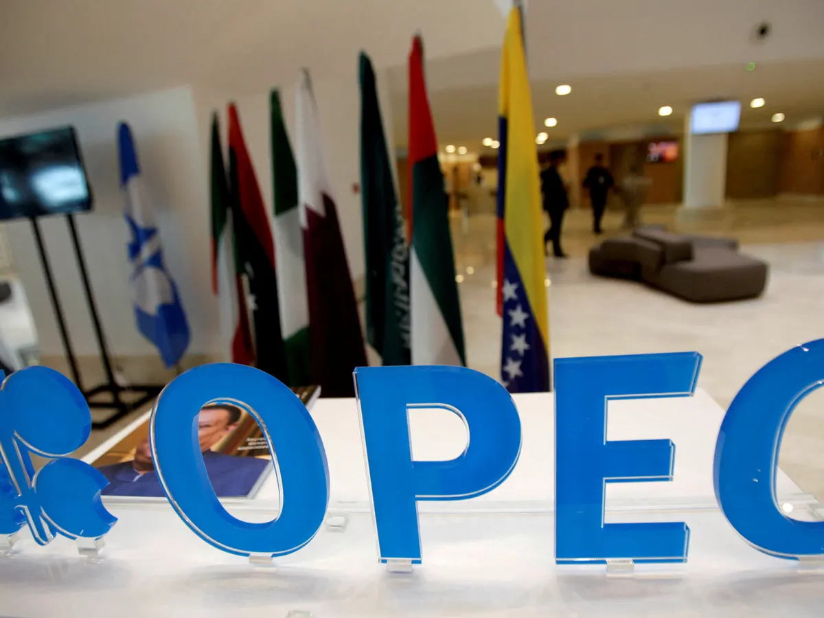 Căng thẳng Biển Đỏ không thể hỗ trợ giá dầu, OPEC+ có thể phải tiếp tục cắt giảm sản lượng năm nay