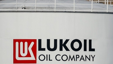 Bulgaria “dồn ép” nhà máy lọc dầu của Lukoil