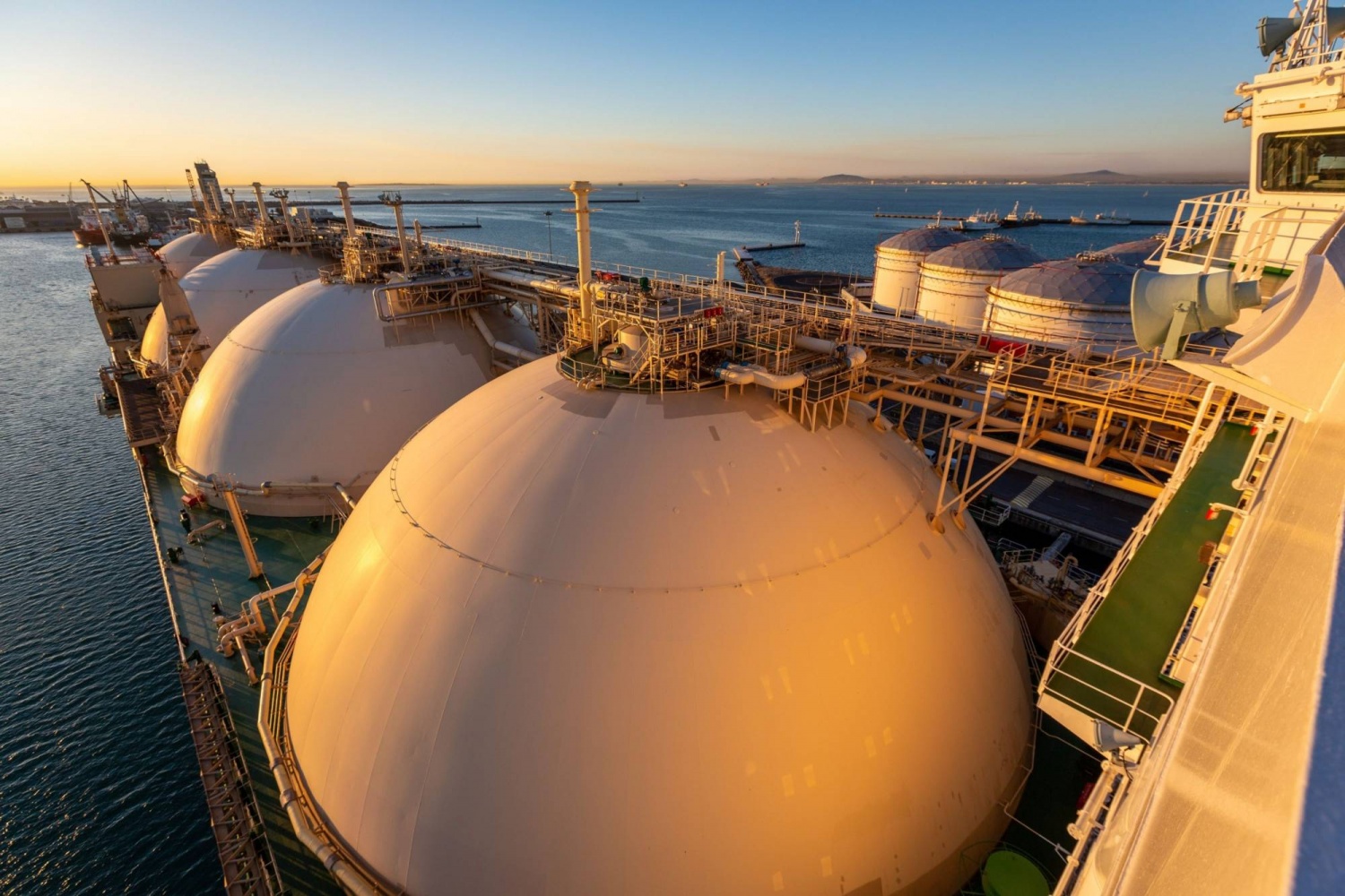 Căng thẳng Biển Đỏ chưa đủ để khiến giá LNG “nhúc nhích”