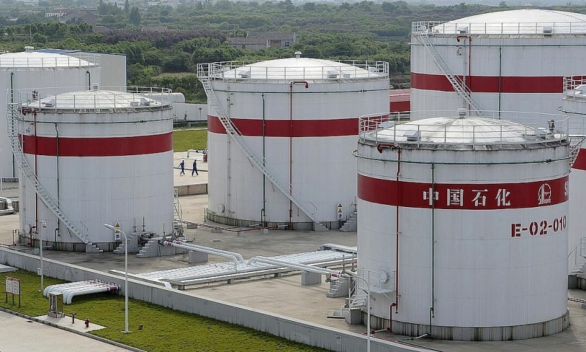 Trung Quốc muốn tận dụng trượt giá dầu