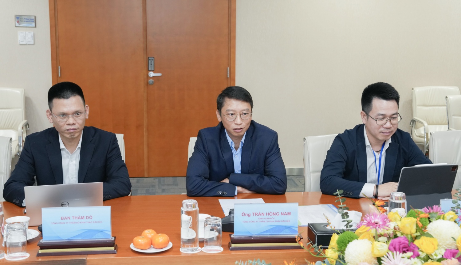 Ông Trần Hồng Nam – Tổng Giám đốc PVEP phát biểu tại cuộc họp