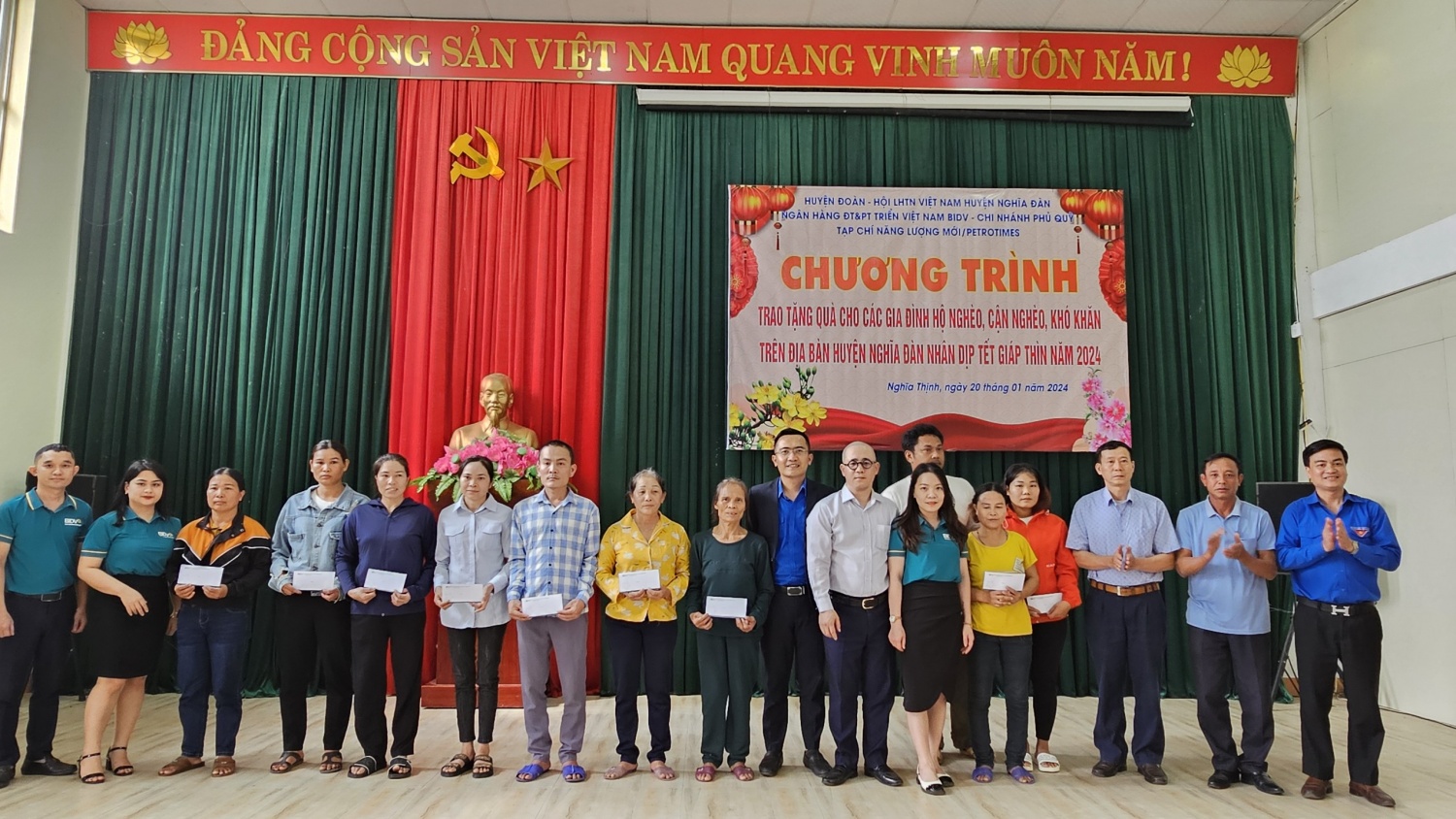 Nghệ An: BIDV đồng hành cùng bà con nghèo các xã thuộc huyện Nghĩa Đàn dịp Xuân Giáp Thìn 2024
