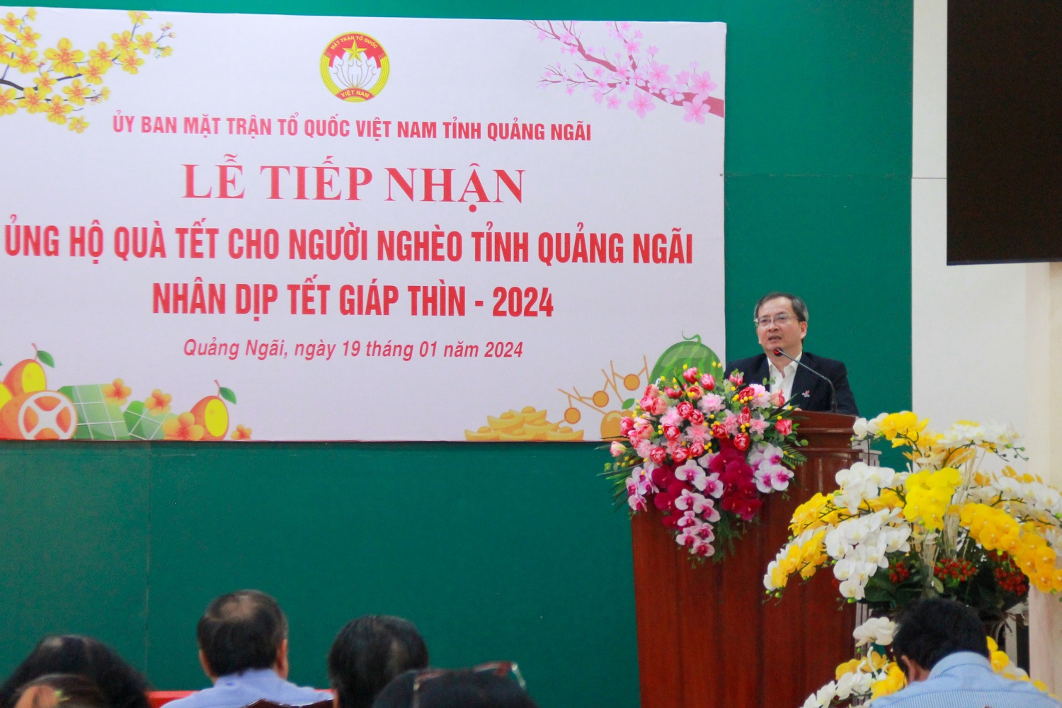 BSR hỗ trợ 3,3 tỷ đồng trao quà Tết cho người nghèo tỉnh Quảng Ngãi