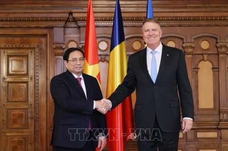 Thủ tướng Phạm Minh Chính hội kiến Tổng thống Romania