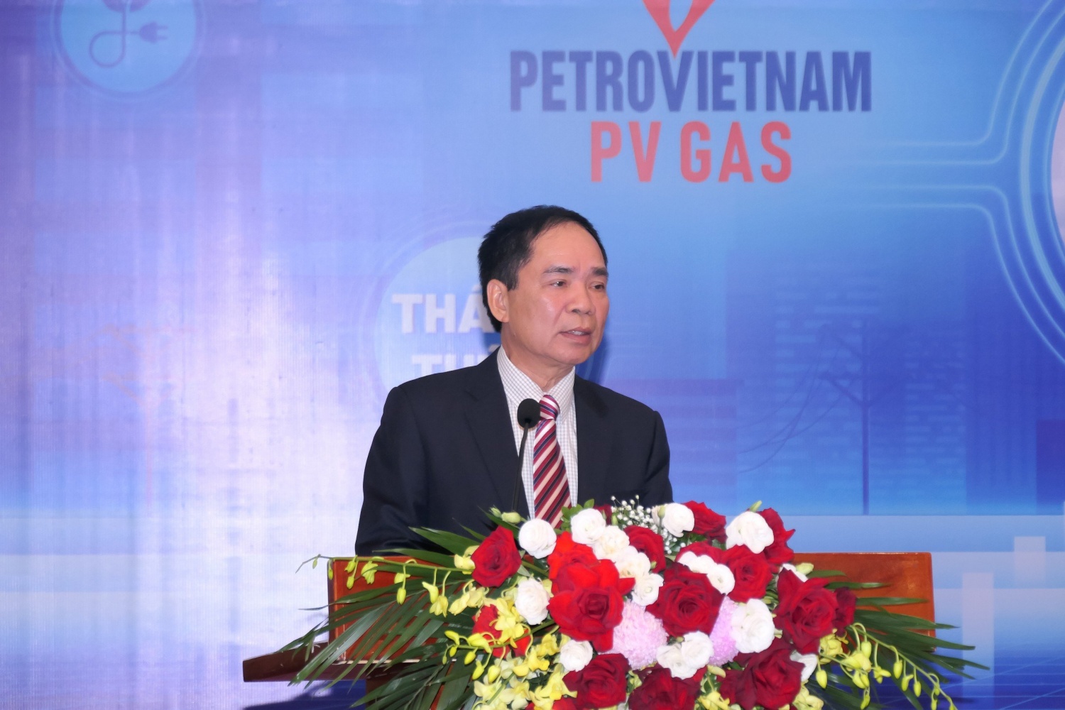 Tìm giải pháp tháo gỡ vướng mắc phát triển điện khí LNG ở Việt Nam