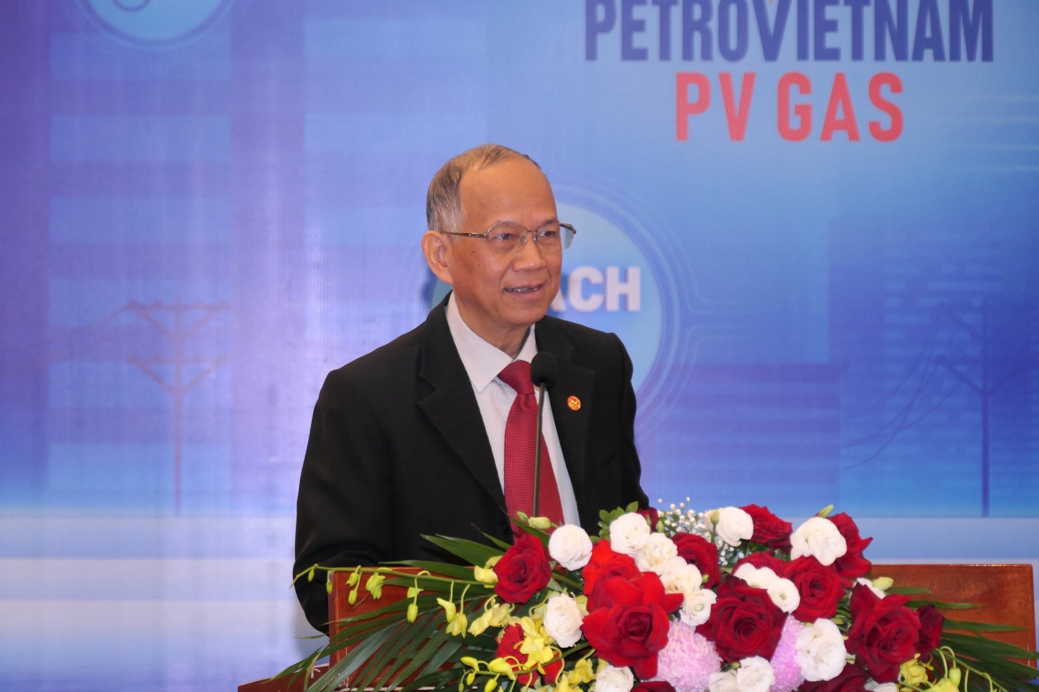 Tìm giải pháp tháo gỡ vướng mắc phát triển điện khí LNG ở Việt Nam