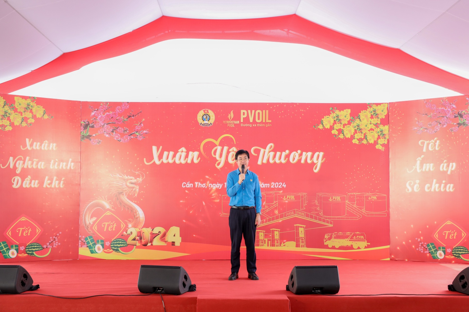 Ông Nguyễn Mạnh Kha – Phó Chủ tịch Công đoàn Dầu khí Việt Nam phát biểu tại chương trình