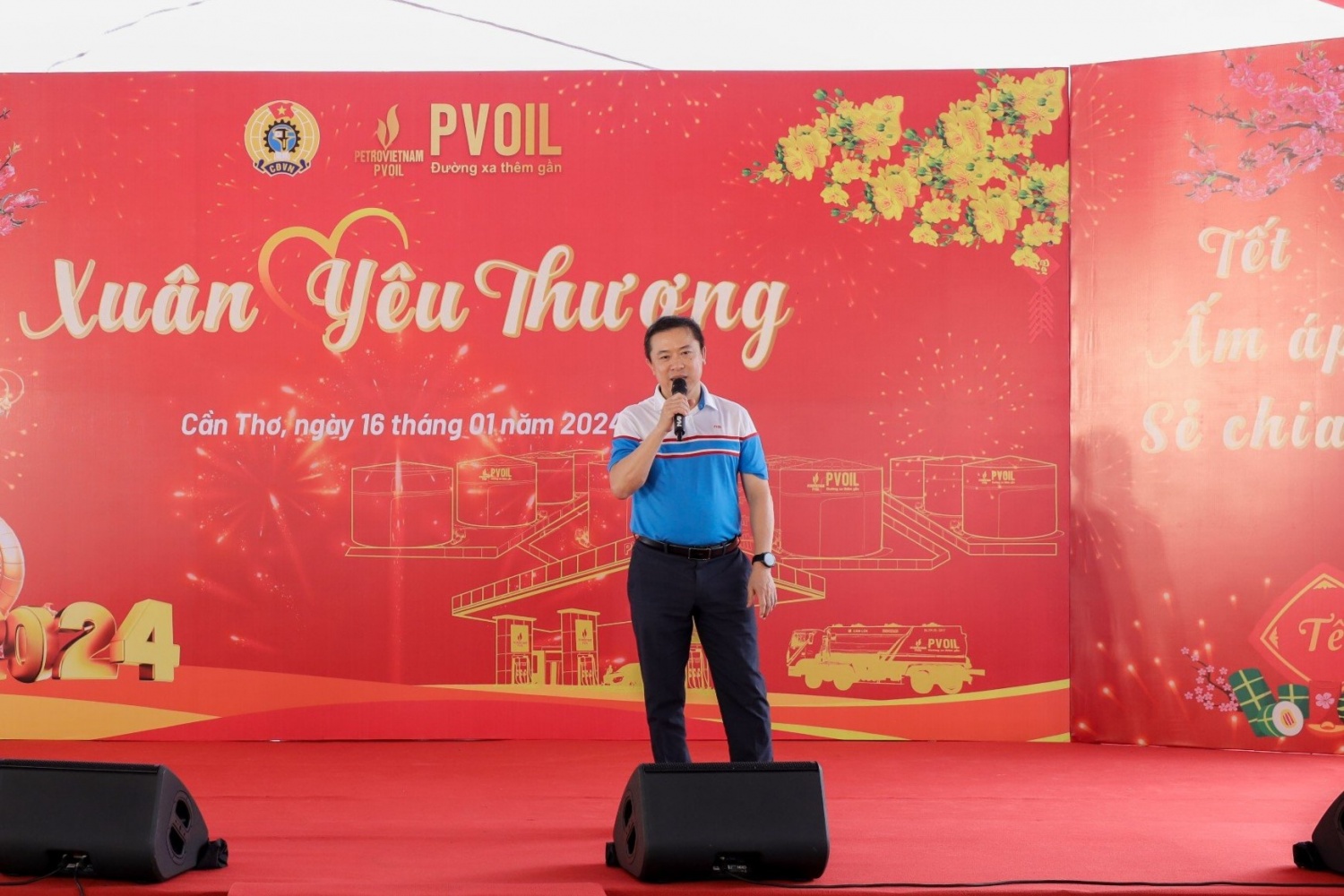 Ông Võ Khánh Hưng – Phó Bí thư Đảng ủy, Phó Tổng Giám đốc Tổng công ty phát biểu tại chương trình