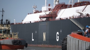 Nhiều phản ứng trái chiều trước động thái hoãn phê duyệt xuất khẩu LNG của Mỹ