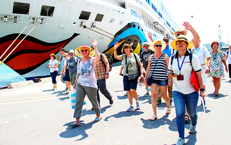 Hơn 1,5 triệu lượt khách quốc tế đến Việt Nam trong tháng 1