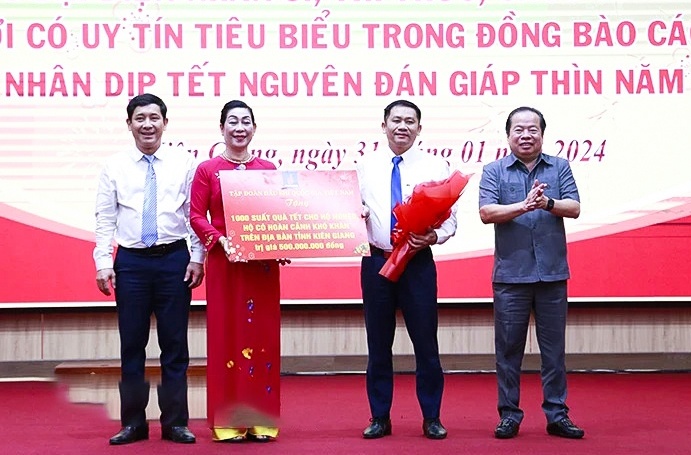 Petrovietnam trao 1.000 suất quà Tết tại tỉnh Kiên Giang