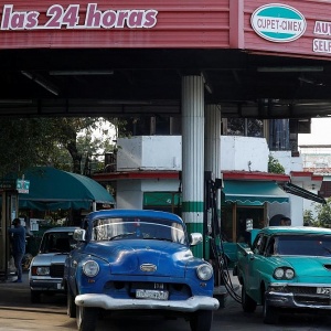Hệ thống mạng bị tấn công, Cuba hoãn vô thời hạn kế hoạch tăng 500% giá nhiên liệu