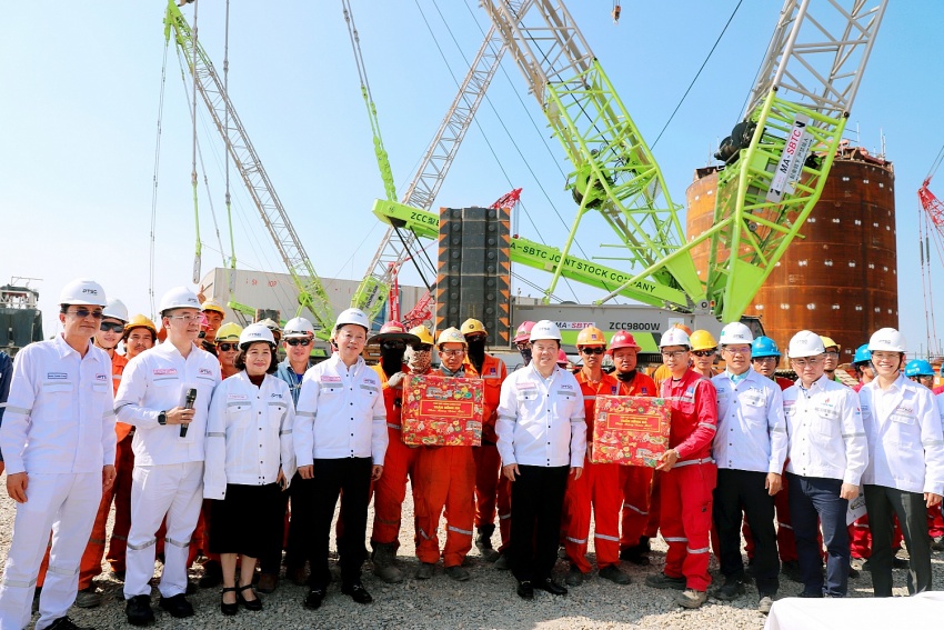 Phó Thủ tướng Trần Hồng Hà thăm và làm việc tại PTSC Phó Thủ tướng Chính phủ Trần Hồng Hà thăm và làm việc tại PTSC
