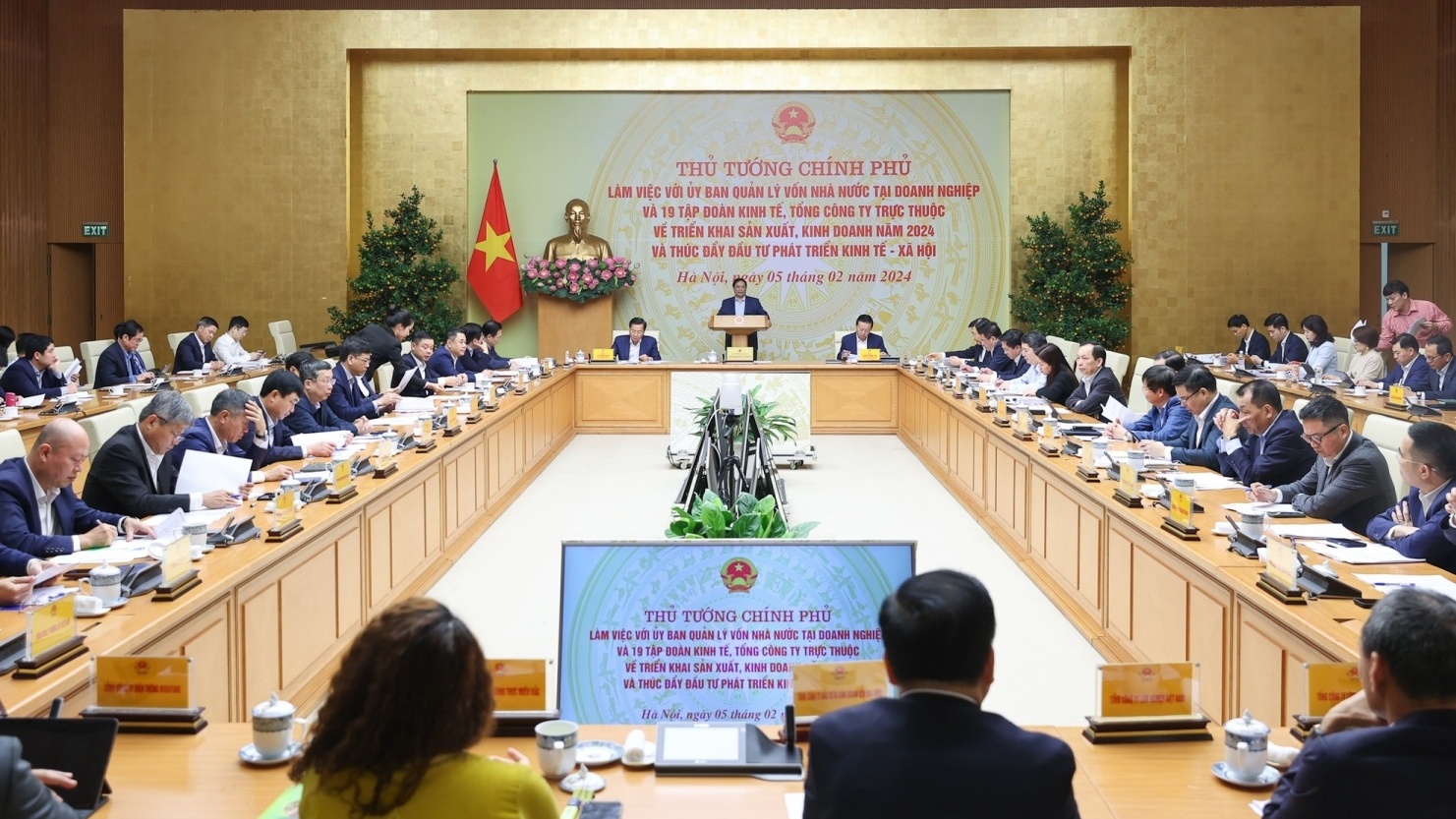 Thủ tướng Phạm Minh Chính: "Petrovietnam những năm gần đây đã hoạt động đạt kết quả rất tích cực"
