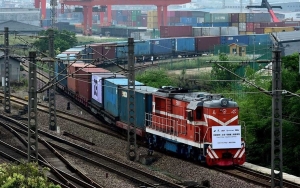 Căng thẳng gia tăng tại Biển Đỏ, đường sắt Nga hưởng lợi