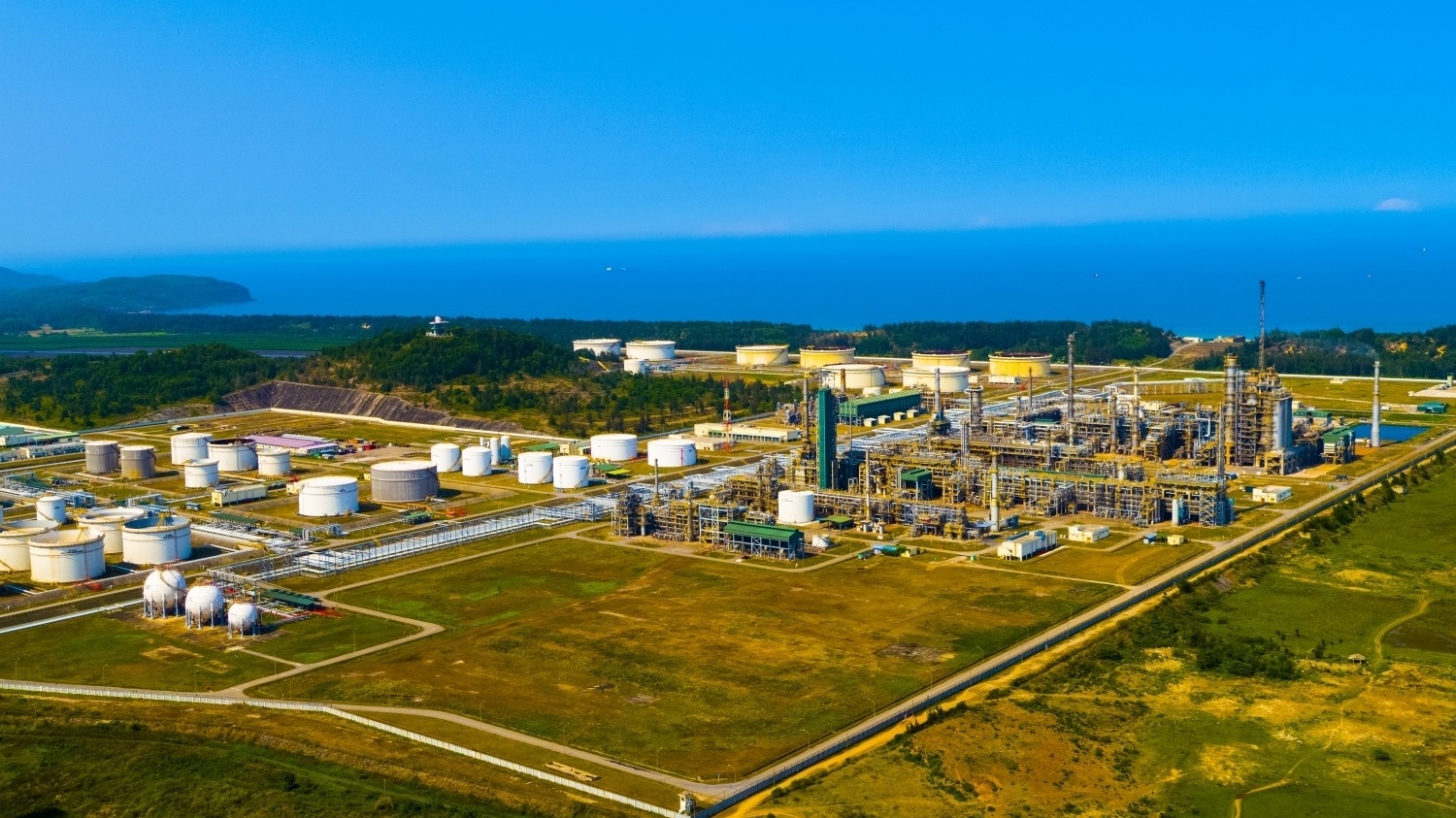 Petrovietnam: Đảm bảo các sản phẩm năng lượng thiết yếu trong dịp Tết Nguyên đán Giáp Thìn 2024