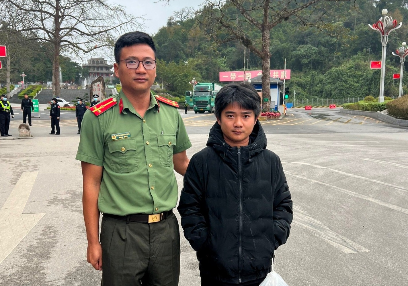 Quảng Nam: Nam thanh niên người Trung Quốc bị trục xuất do nhập cảnh trái phép