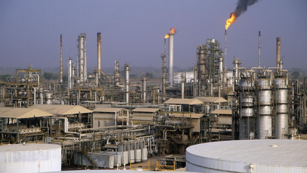Ngân hàng Trung ương Nigeria điều tiết việc chuyển tiền ra nước ngoài của các công ty dầu mỏ quốc tế