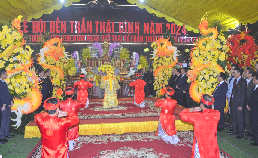 Lễ hội đền Trần Thái Bình năm 2024: “Hào khí Đông A - Tiếng vọng ngàn năm”