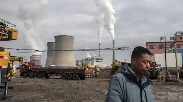 Vấn đề nan giải về năng lượng của châu Á: Làm gì để từ bỏ thói quen sử dụng than?